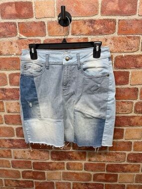 Retro light blue Patchwork colorblock 90’s style raw hem denim skirt